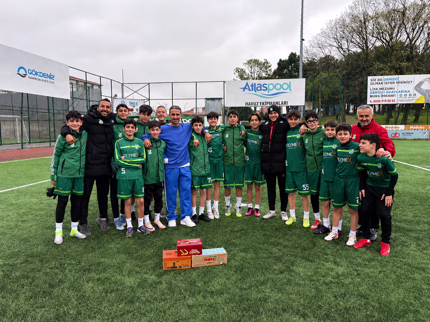 U 13 Takımı takım fotoğrafı